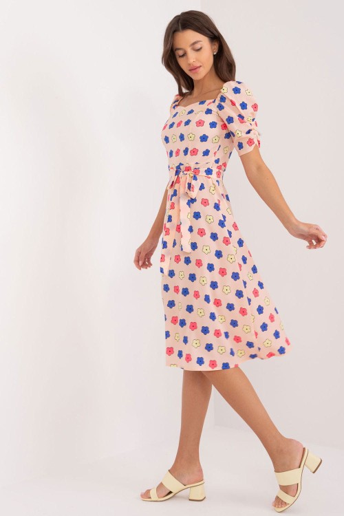 Sukienka retro rozkloszowana w stylu lat 50 w kwiaty